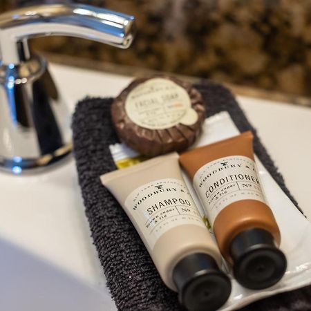 Kaslo Hotel Екстер'єр фото