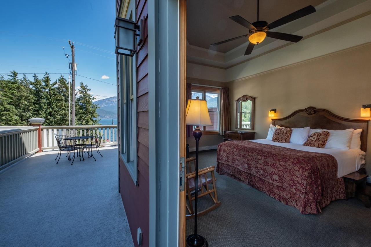 Kaslo Hotel Екстер'єр фото